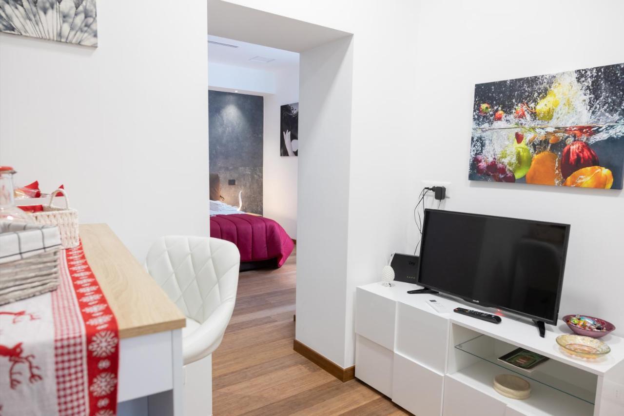 Eutuxia Apartment Taranto Luaran gambar